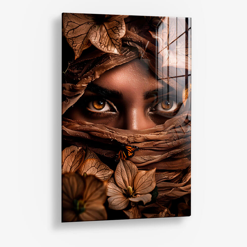 Scarfed Woman – Verre