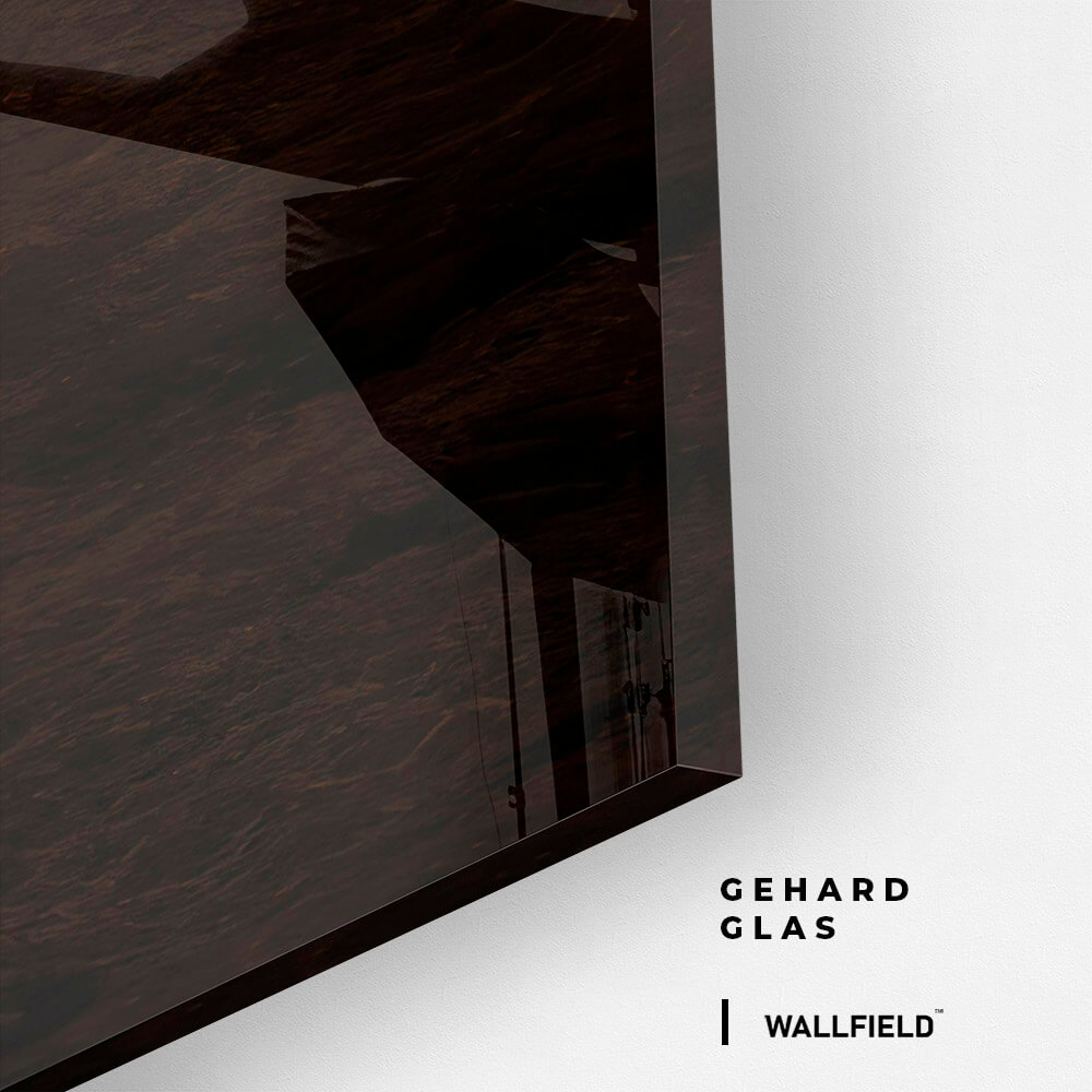 Elephant on the Road II – Verre