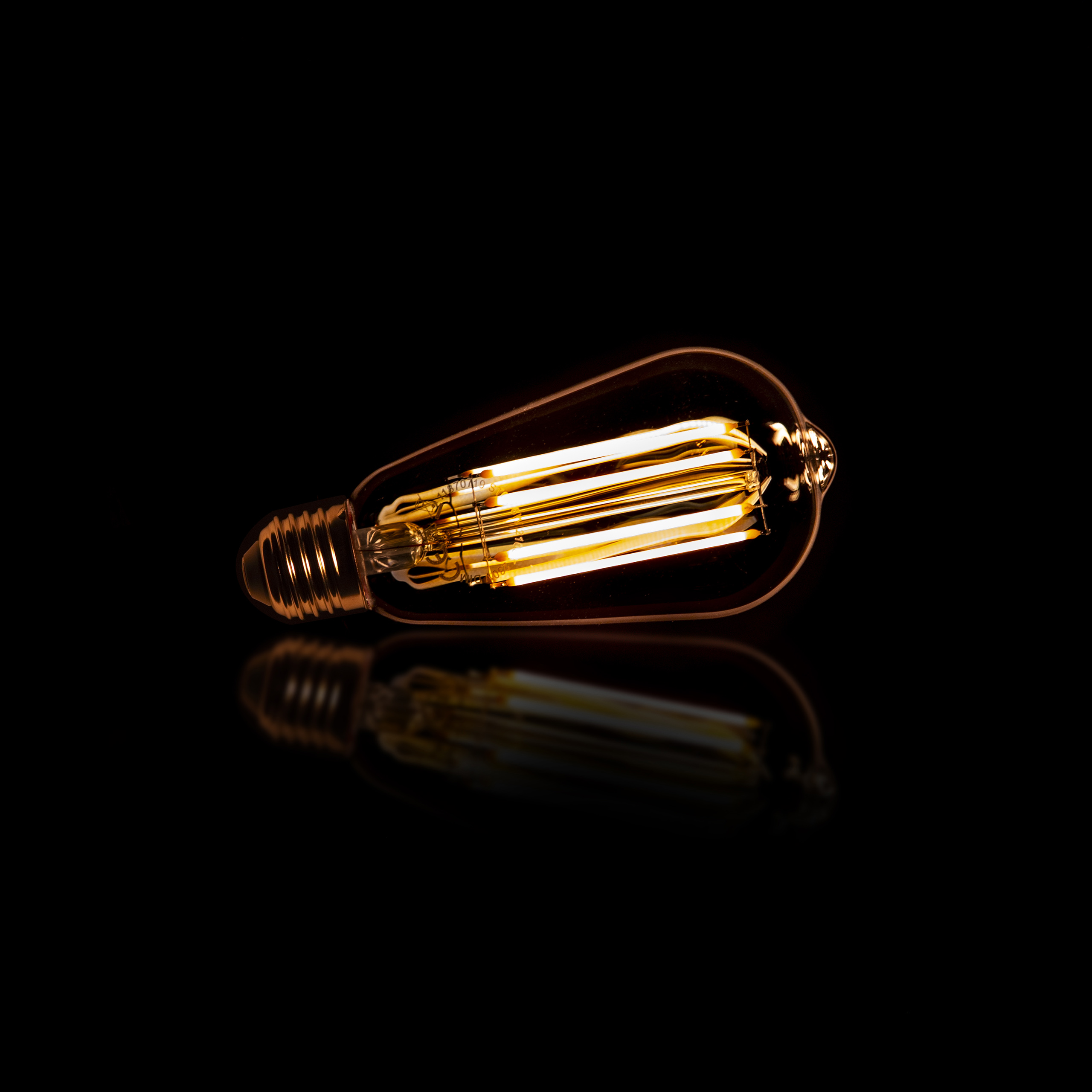Source lumineuse LED ST64 goutte à filament - Verre ambré