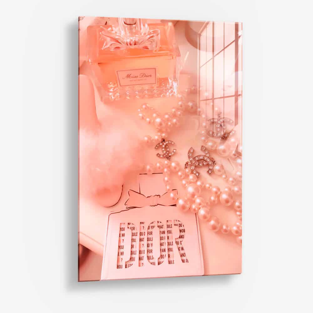 Charmed in Pink – Verre