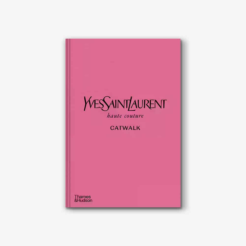 Défilé Yves Saint Laurent - Fashionbook