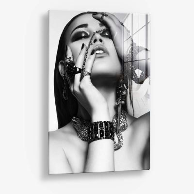 Modesty – Verre