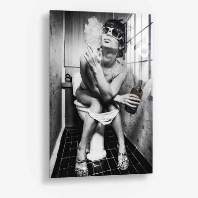 The Restroom – Verre